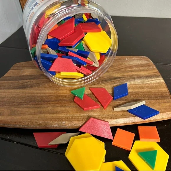Learning Resources Plastic Pattern Blocks - Picture 7 of 7